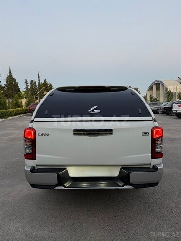 Mitsubishi L200 2021, 146,000 km - 2.4 l - Bakı