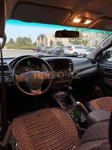 Mitsubishi L200 2021, 146,000 km - 2.4 l - Bakı