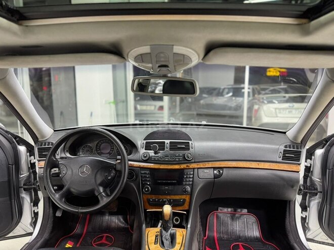 Mercedes E 240 2003, 398,000 km - 2.6 l - Bakı