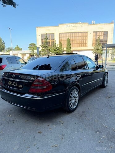 Mercedes E 280 2006, 385,000 km - 3.0 l - Sumqayıt