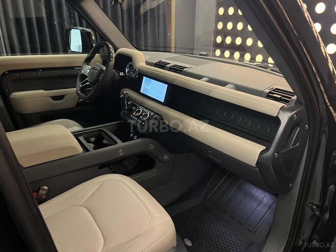 Land Rover Defender 2022, 94,000 km - 2.0 l - Bakı