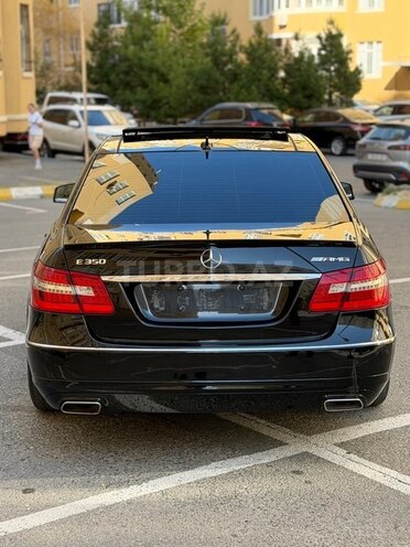 Mercedes E 300 2009, 240,000 km - 3.5 l - Sumqayıt