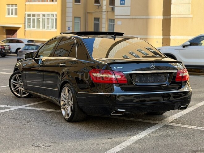 Mercedes E 300 2009, 240,000 km - 3.5 l - Sumqayıt
