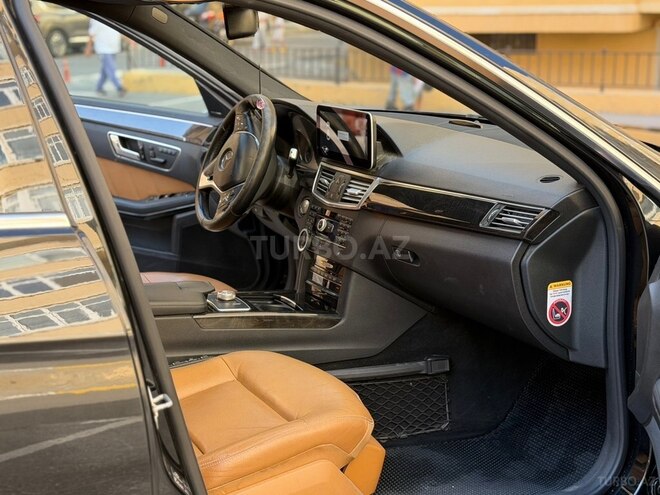 Mercedes E 300 2009, 240,000 km - 3.5 l - Sumqayıt