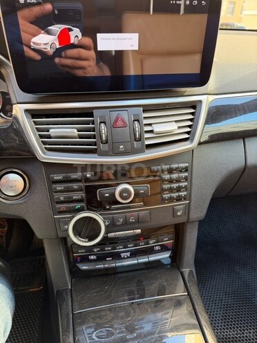 Mercedes E 300 2009, 240,000 km - 3.5 l - Sumqayıt