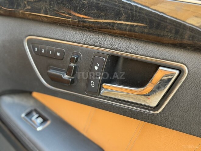 Mercedes E 300 2009, 240,000 km - 3.5 l - Sumqayıt