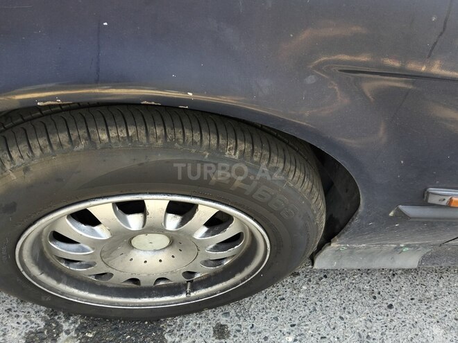 BMW 320 1994, 430,000 km - 2.0 л - Sumqayıt