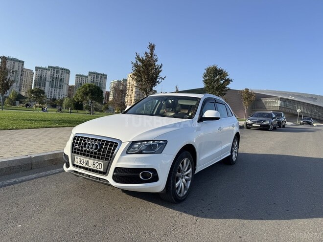 Audi Q5 2010, 220,000 km - 2.0 l - Bakı