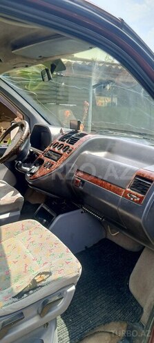 Mercedes  1998, 350,000 km - 2.3 l - Saatlı