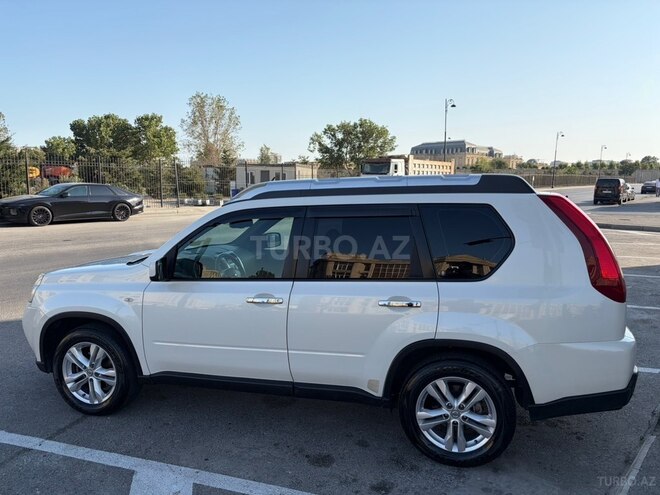 Nissan X-Trail 2010, 177,000 km - 2.5 l - Bakı