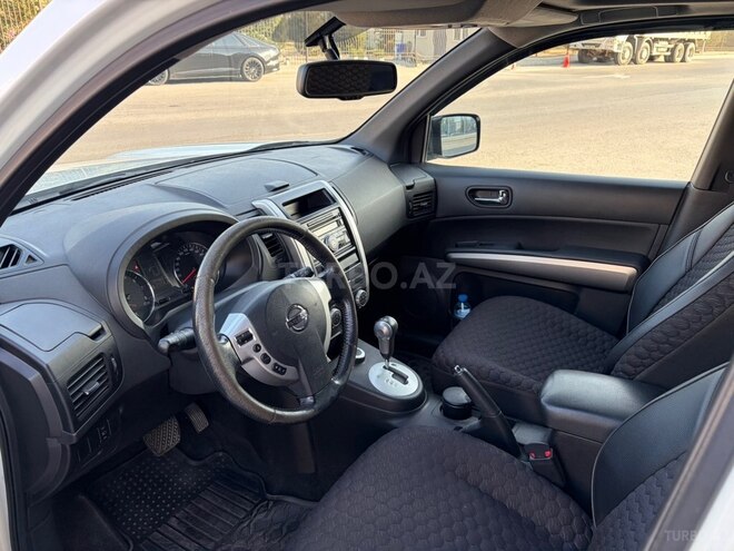 Nissan X-Trail 2010, 177,000 km - 2.5 l - Bakı