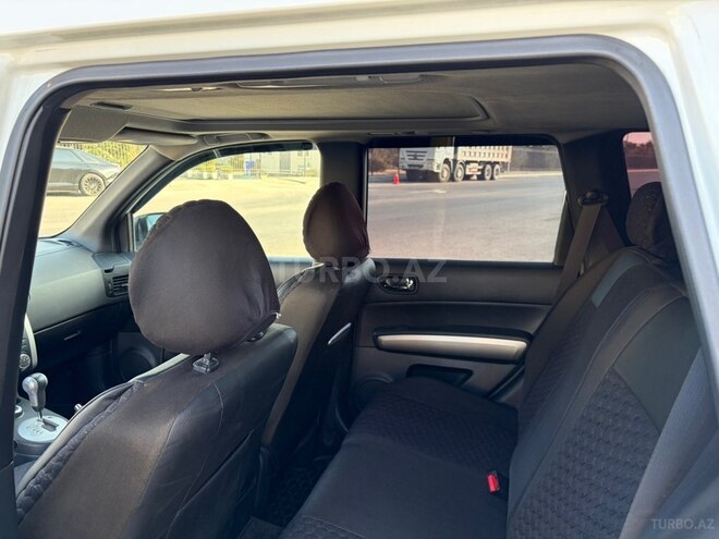 Nissan X-Trail 2010, 177,000 km - 2.5 l - Bakı
