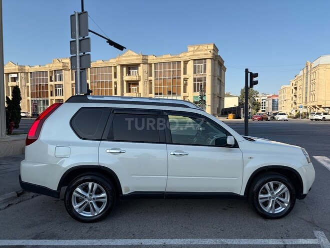 Nissan X-Trail 2010, 177,000 km - 2.5 l - Bakı