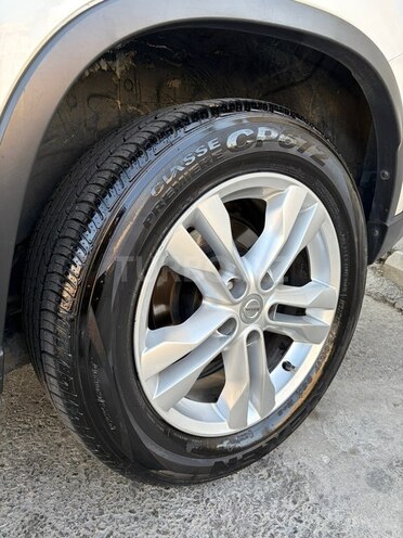 Nissan X-Trail 2010, 177,000 km - 2.5 l - Bakı