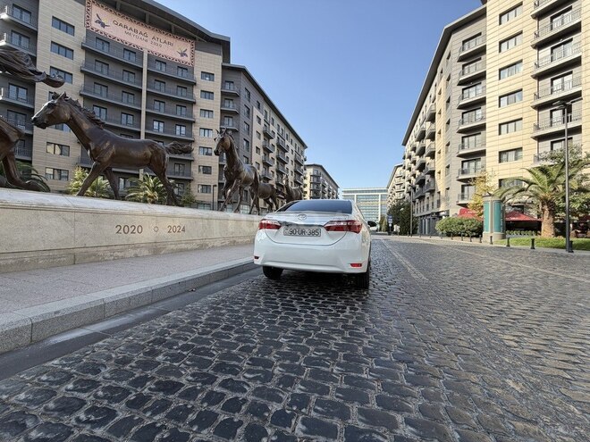 Toyota Corolla 2014, 230,000 km - 1.6 l - Bakı