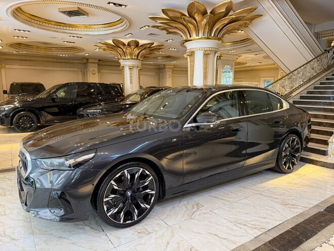 BMW 530e 2024, 20,000 km - 2.0 л - Bakı