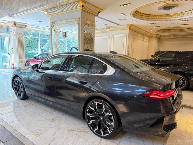 BMW 530e 2024, 20,000 km - 2.0 л - Bakı