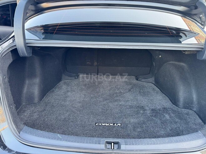 Toyota Corolla 2019, 212,000 km - 1.6 l - Bakı