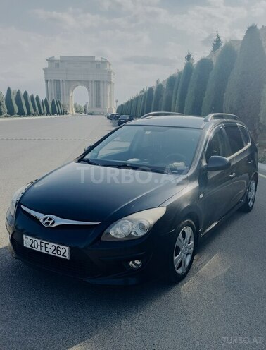 Hyundai i30 2010, 368,000 km - 1.6 l - Gəncə