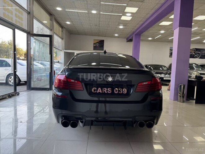 BMW 520 2015, 240,000 km - 2.0 l - Sumqayıt