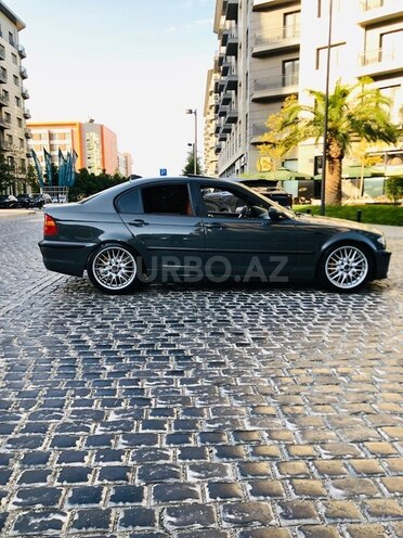 BMW 325 2004, 252,667 km - 2.5 l - Bakı