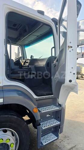 Mercedes Axor 2533 2011, 612,000 km - 7.2 l - Bakı