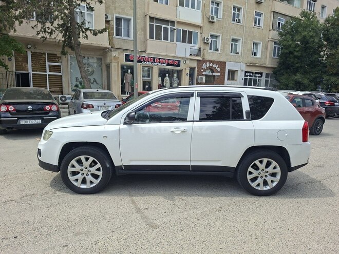 Jeep Compass 2012, 218,000 km - 2.4 l - Bakı