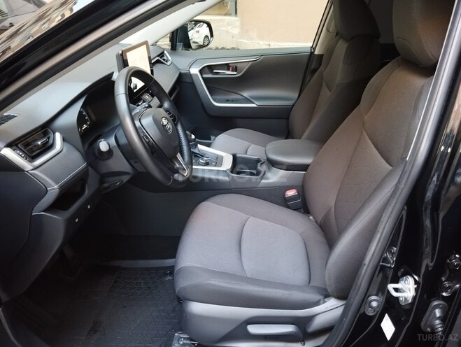 Toyota RAV4 2025, 33,000 km - 2.5 l - Bakı