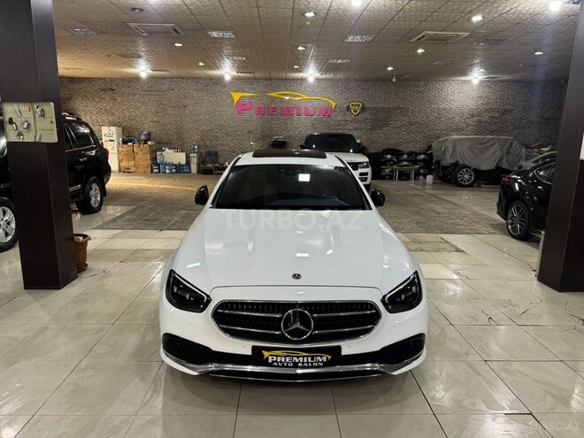 Mercedes E 300 de 2021, 97,000 km - 2.0 л - Bakı