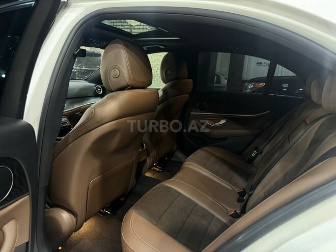Mercedes E 300 de 2021, 97,000 km - 2.0 л - Bakı
