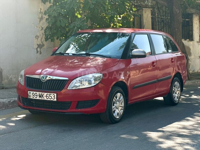 Skoda Fabia 2011, 497,000 km - 1.6 л - Bakı