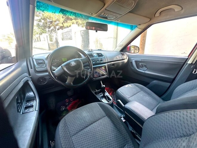 Skoda Fabia 2011, 497,000 km - 1.6 л - Bakı