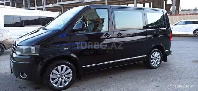 Volkswagen Multivan 2011, 290,000 km - 2.0 л - Bakı