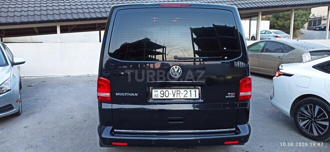 Volkswagen Multivan 2011, 290,000 km - 2.0 л - Bakı