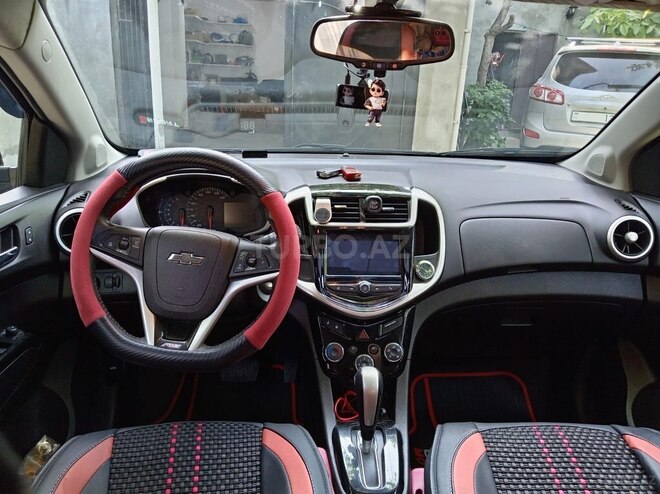 Chevrolet Sonic 2017, 92,700 km - 1.4 l - Bakı