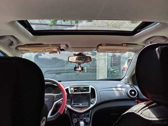 Chevrolet Sonic 2017, 92,700 km - 1.4 l - Bakı