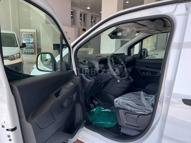 Opel Combo 2025, 0 km - 1.5 l - Bakı