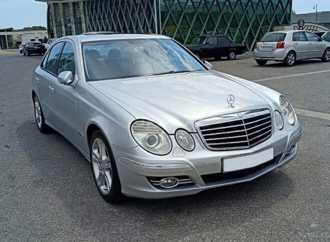 Mercedes E 200 2006, 144,696 km - 1.8 l - Bakı