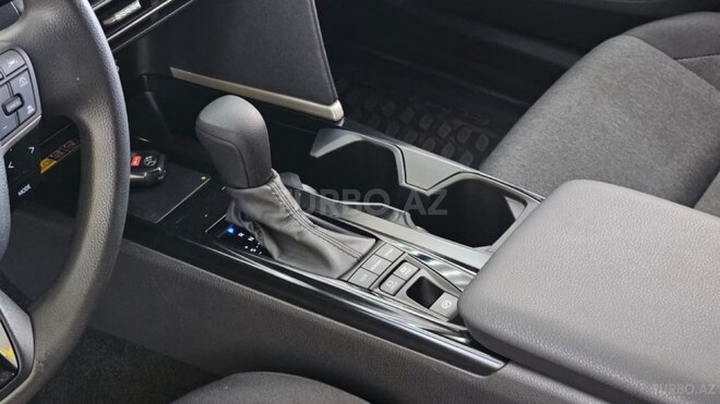 Toyota Camry 2025, 16,000 km - 2.5 l - Bakı