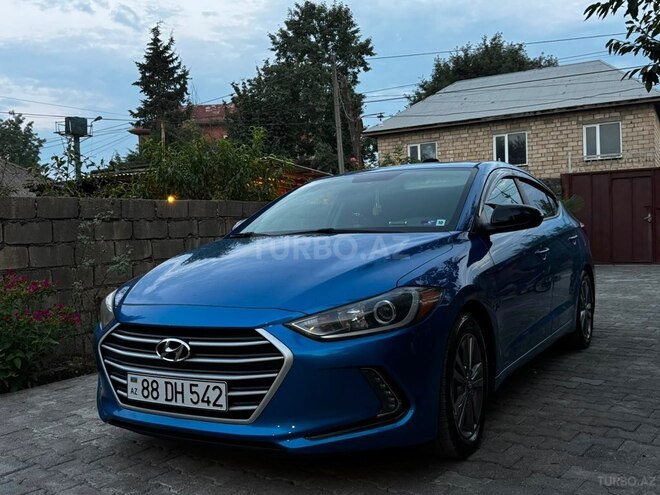 Hyundai Elantra 2016, 241,402 km - 2.0 l - Lənkəran
