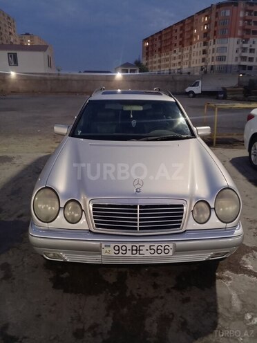 Mercedes E 240 1999, 425,000 km - 2.4 l - Bakı