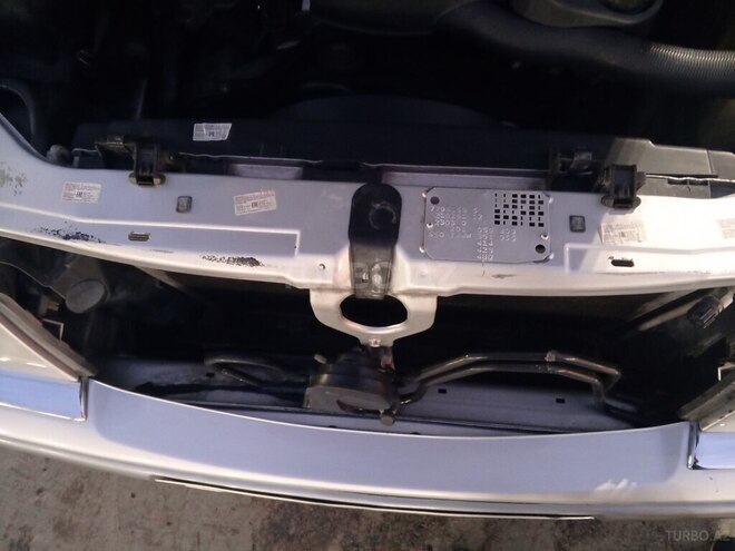 Mercedes E 240 1999, 425,000 km - 2.4 l - Bakı