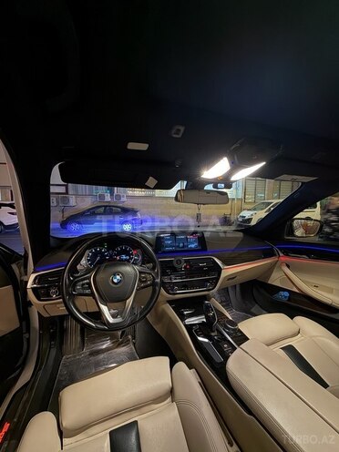 BMW 530 2017, 172,800 km - 2.0 л - Bakı