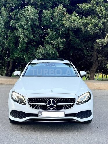 Mercedes E 220 d 2017, 175,940 km - 2.0 l - Bakı