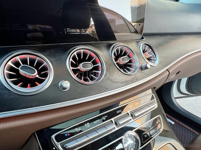 Mercedes E 220 d 2017, 175,940 km - 2.0 l - Bakı