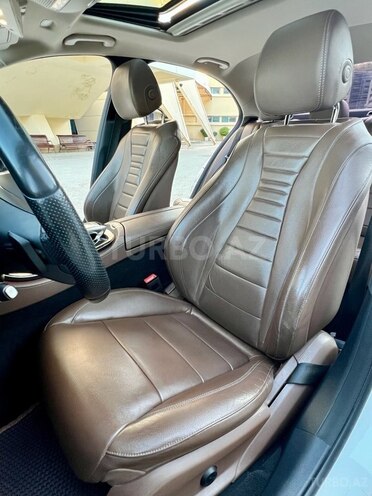 Mercedes E 220 d 2017, 175,940 km - 2.0 l - Bakı