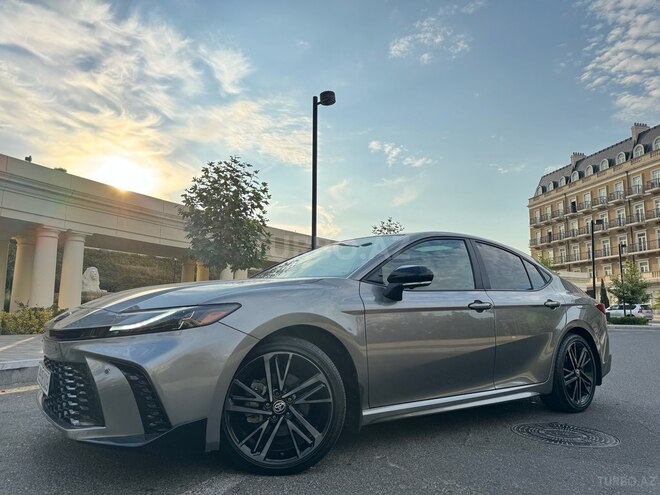 Toyota Camry 2025, 7,000 km - 2.5 л - Bakı