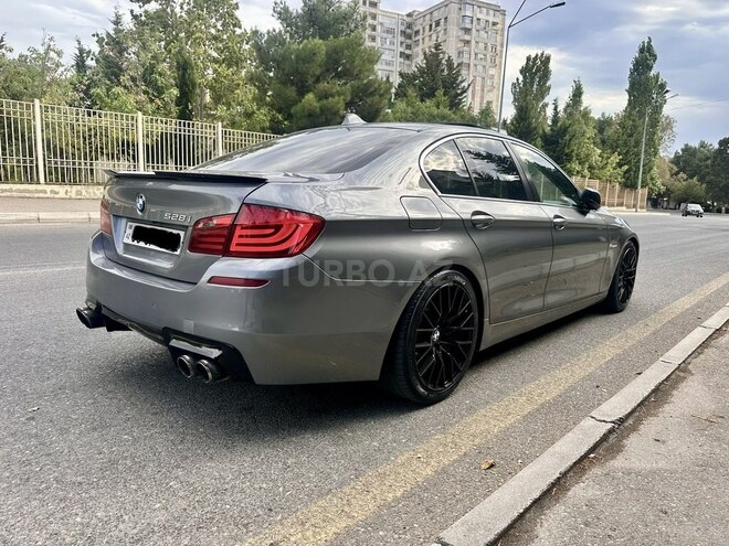 BMW 520 2013, 310,000 km - 2.0 л - Bakı