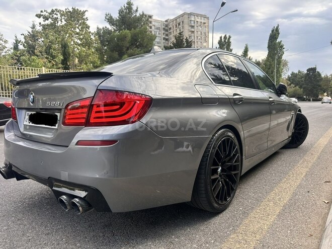BMW 520 2013, 310,000 km - 2.0 л - Bakı