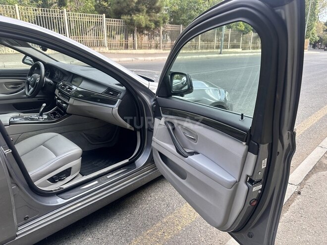 BMW 520 2013, 310,000 km - 2.0 л - Bakı